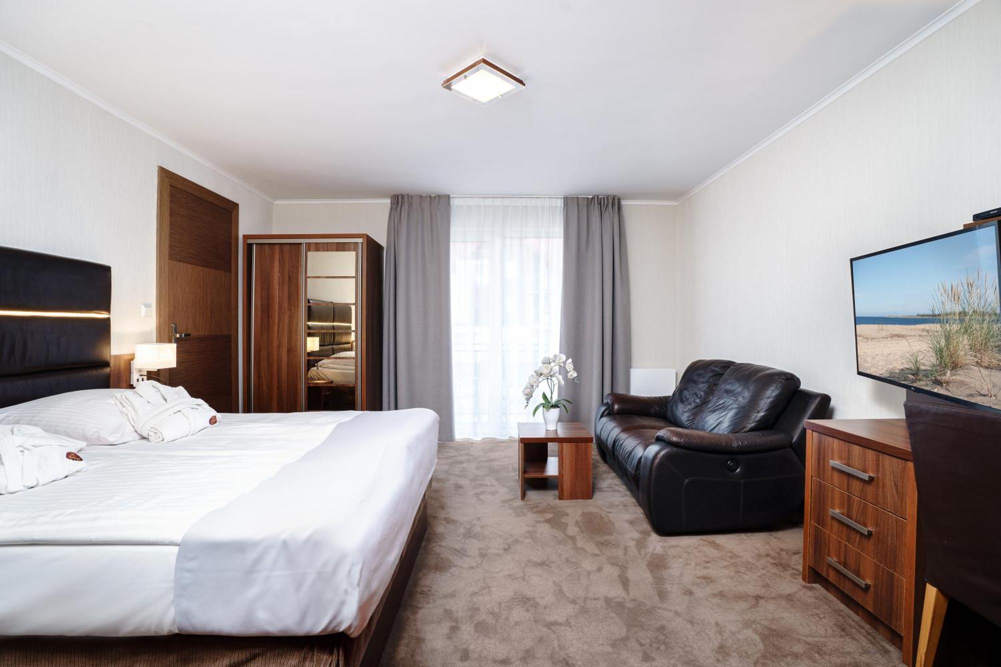 Hotel Spa Activia Ястшембя-Гура Екстер'єр фото